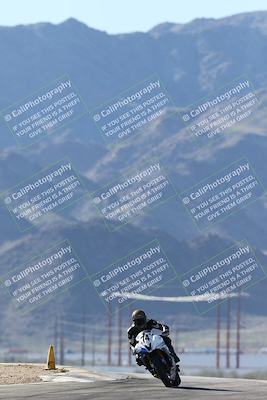 media/Jan-15-2026-Racers Edge (Thu) [[dfebeb70ab]]/3-B Group/Session 1 (Turns 9 and 8)/